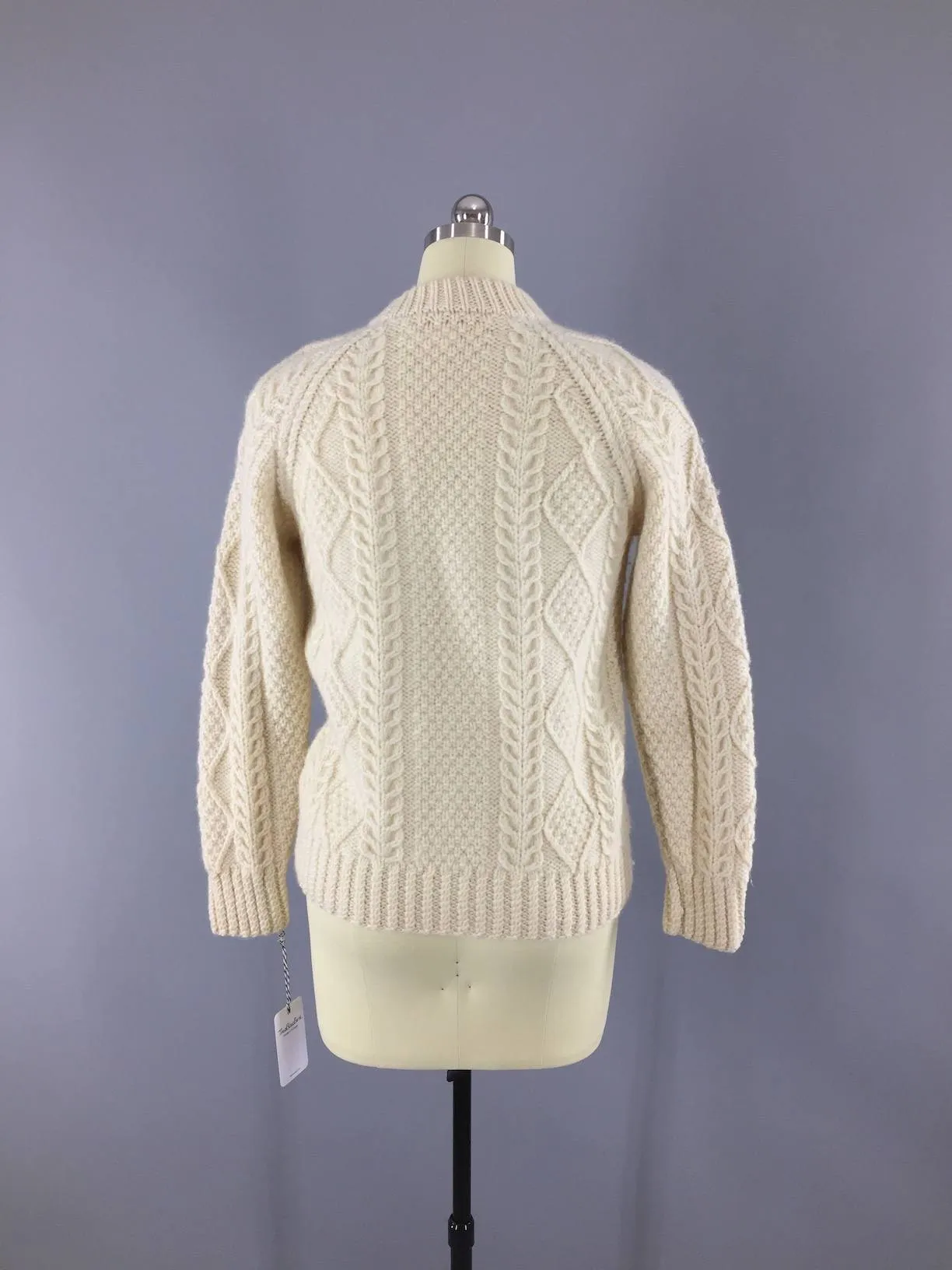 1960s Vintage Wool Sweater / Saks Fifth Avenue / Northern Ireland