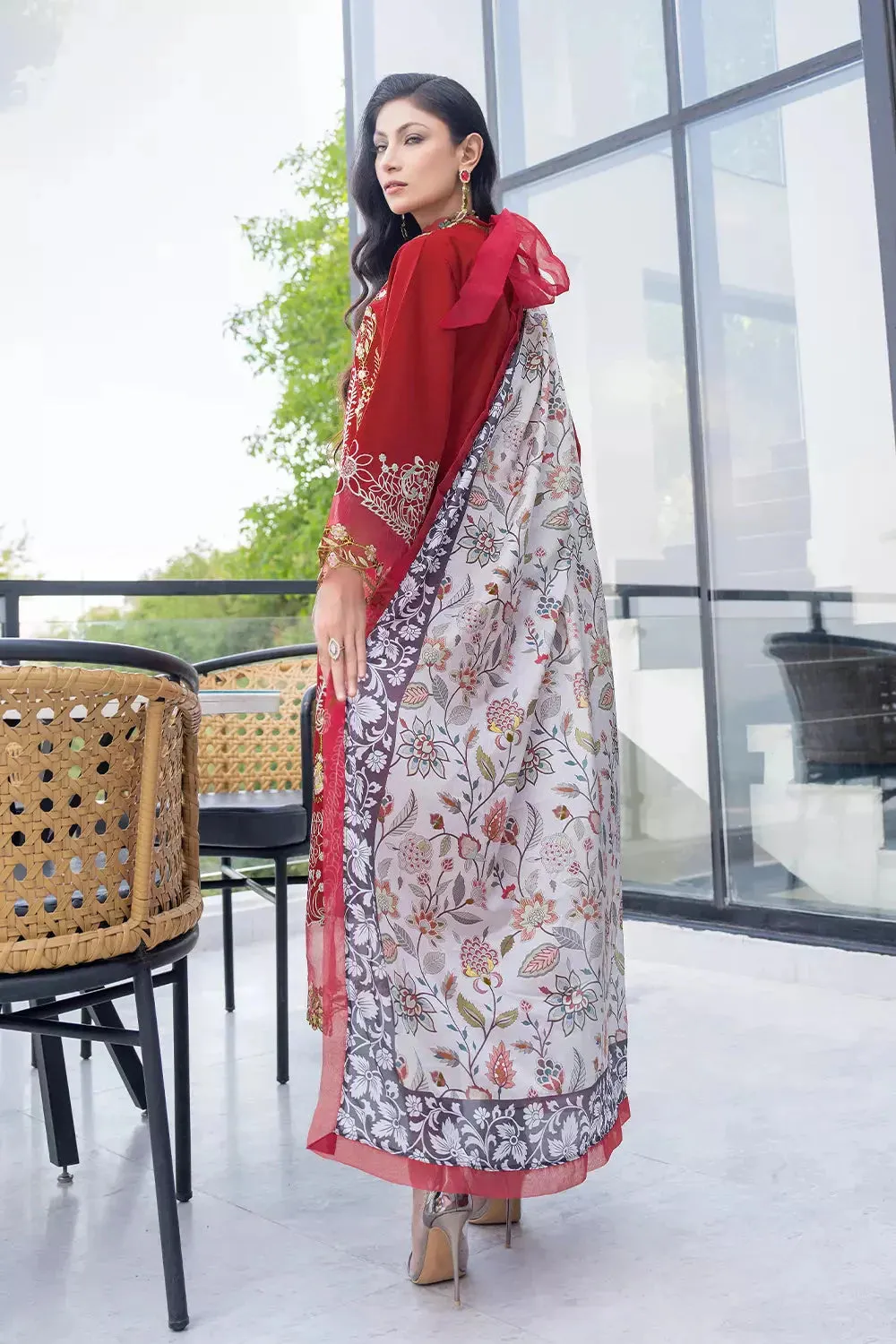 3PC Embroidered Unstitched Lawn Suit KSE-2626