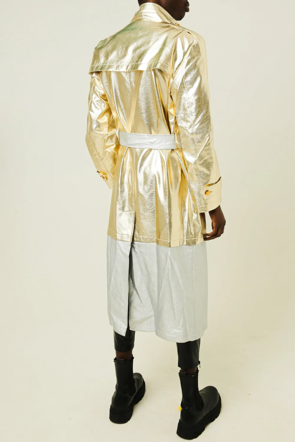 Cloak with a belt