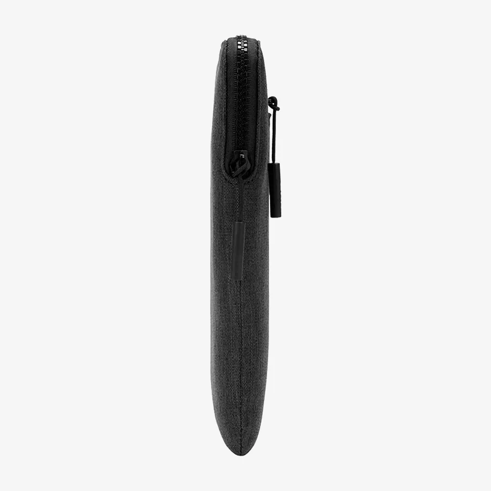 Compact Sleeve with Woolenex Macbook Case 14"