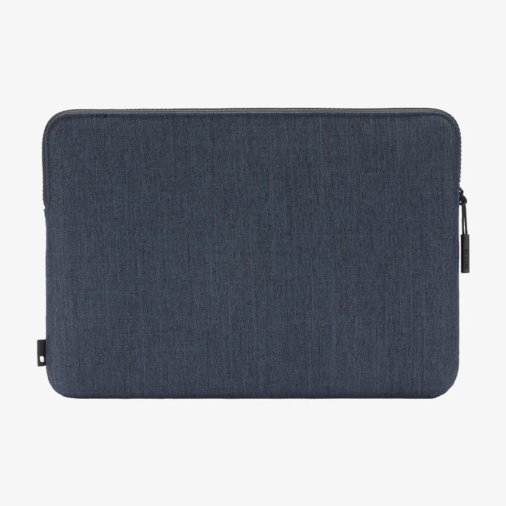 Compact Sleeve with Woolenex Macbook Case 14"