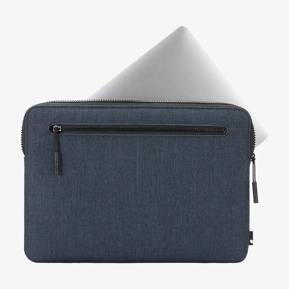 Compact Sleeve with Woolenex Macbook Case 14"