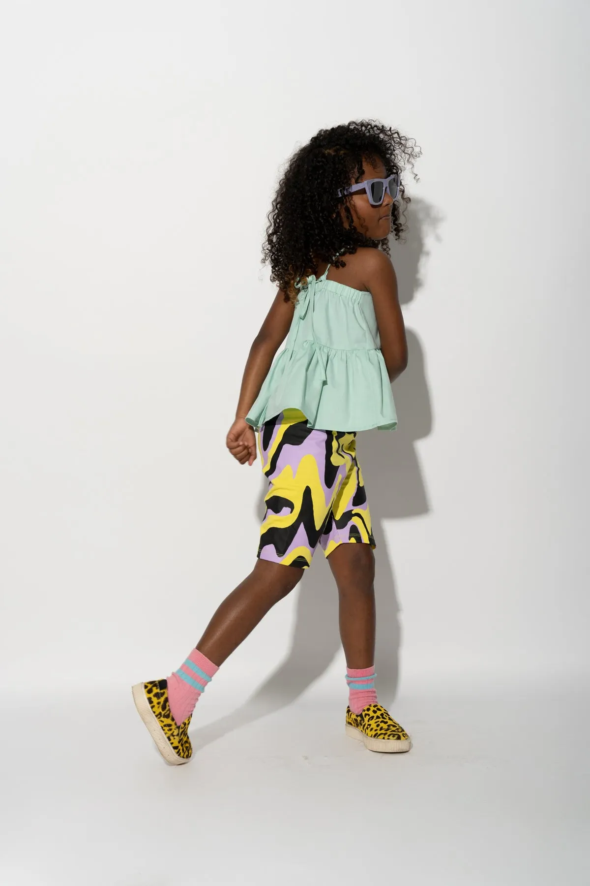 DARK WAVY PRINT BIKER SHORTS