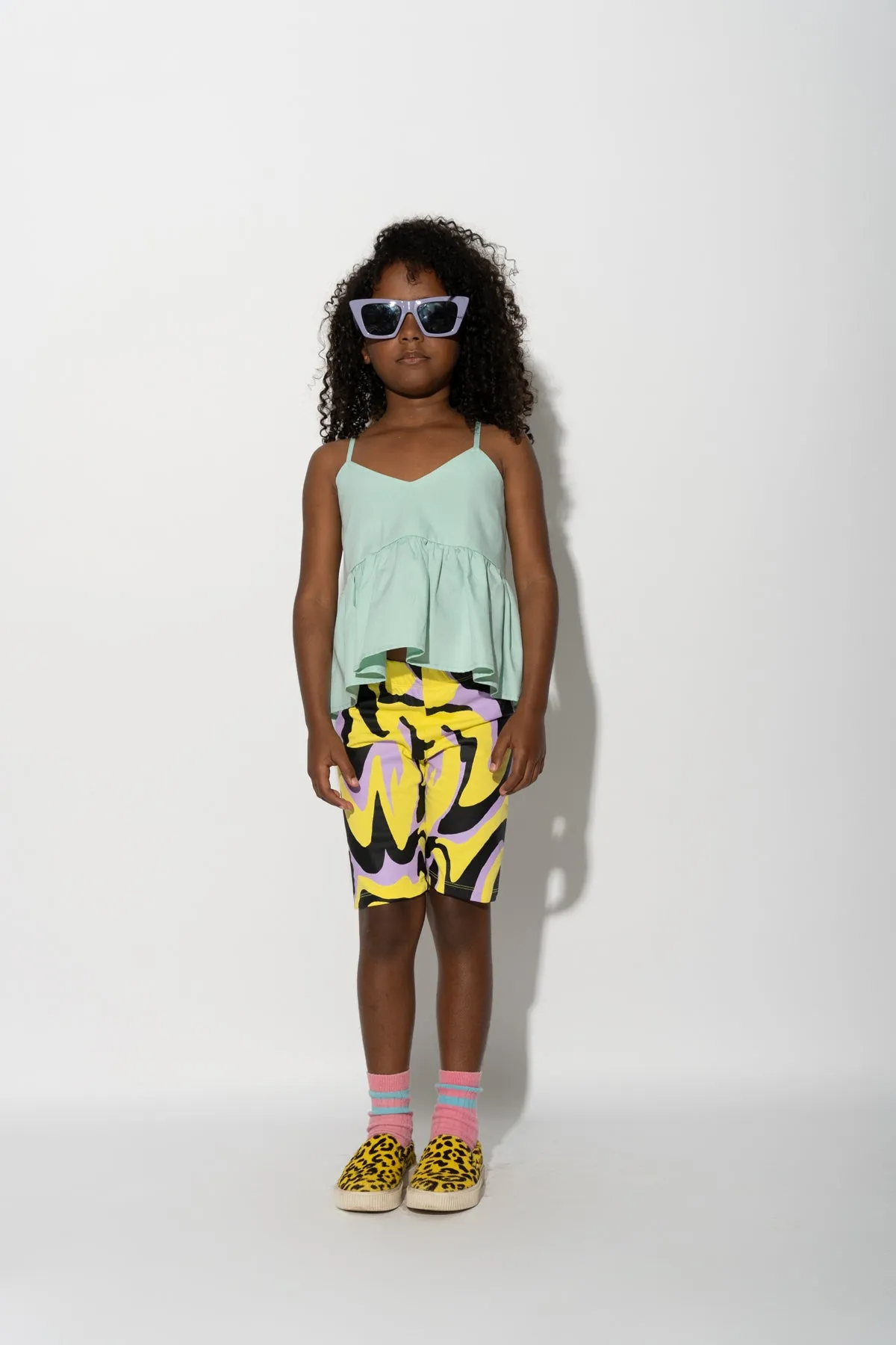 DARK WAVY PRINT BIKER SHORTS