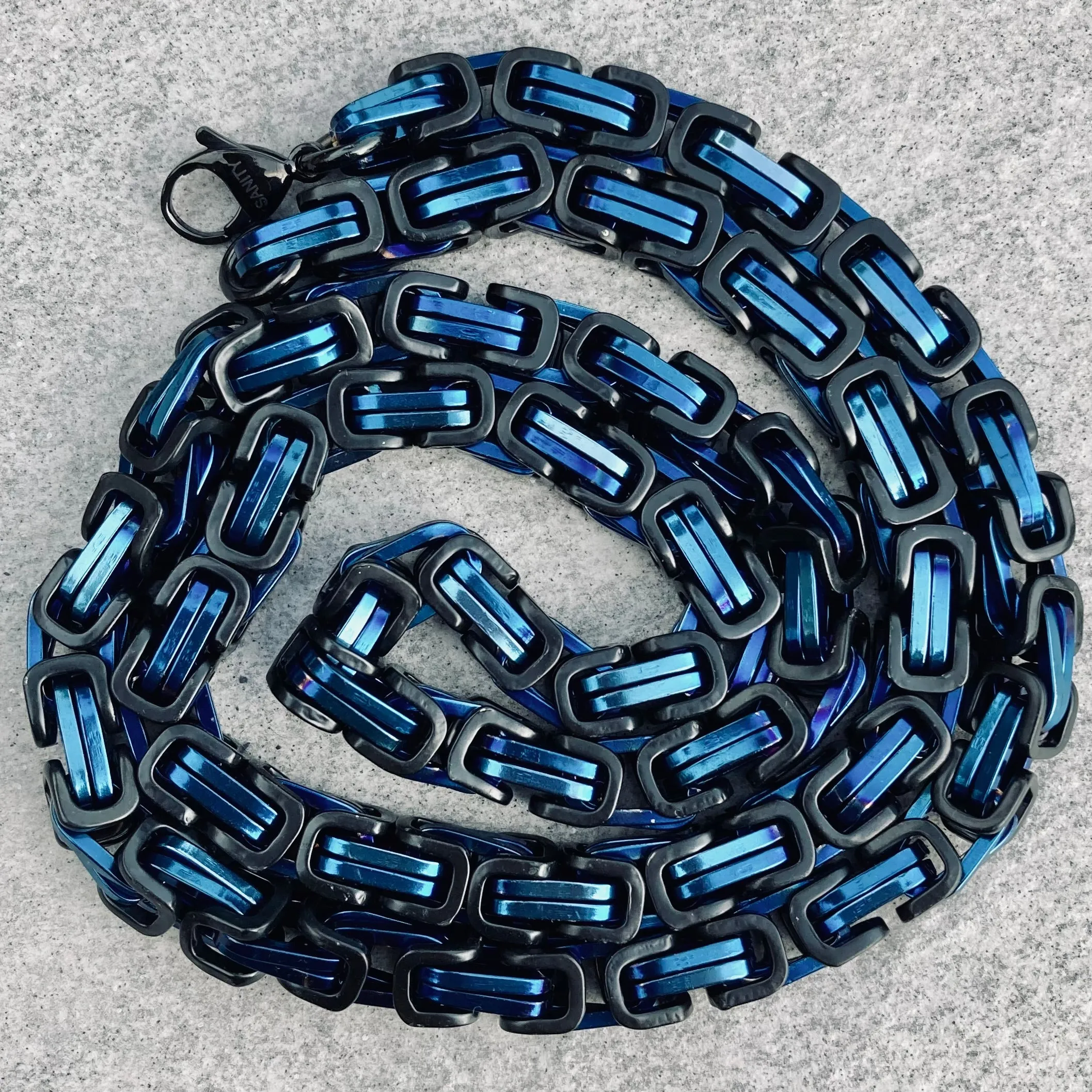Daytona Necklace - Blue & Black - Deluxe - 1/4 inch wide