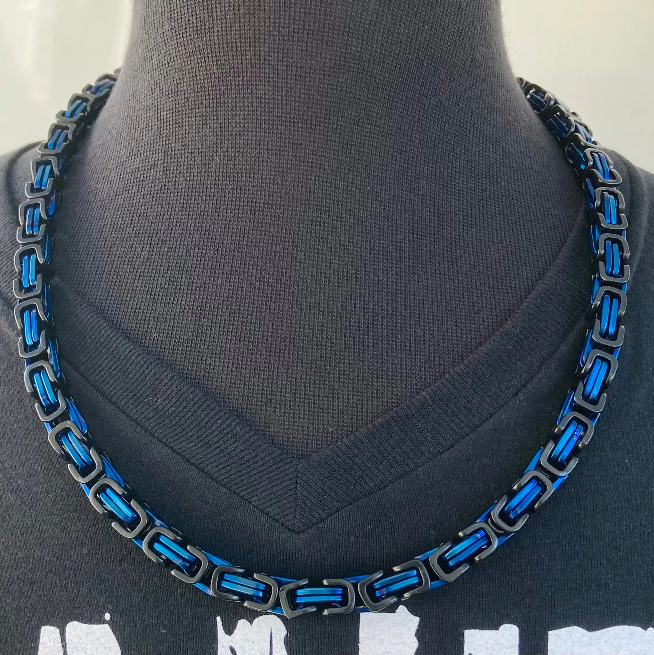 Daytona Necklace - Blue & Black - Deluxe - 1/4 inch wide