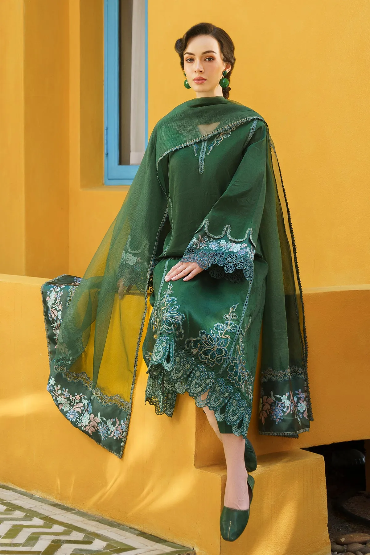 EMBROIDERED JACQUARD LAWN UF-572