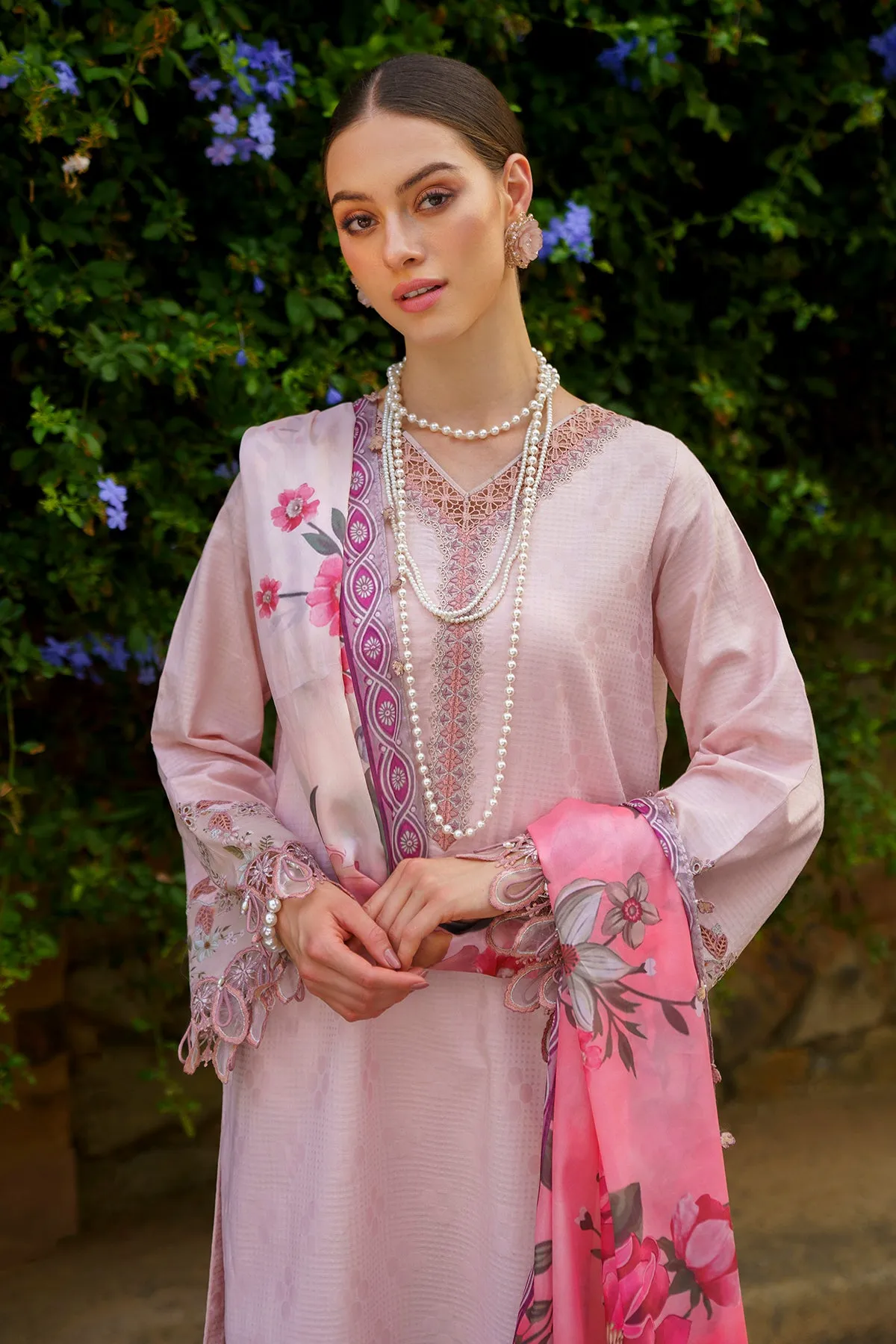 EMBROIDERED JACQUARD LAWN UF-588