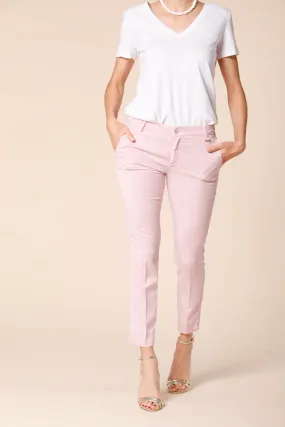 Jaqueline Curvie pantalone chino capri donna in tencel stretch curvy ①
