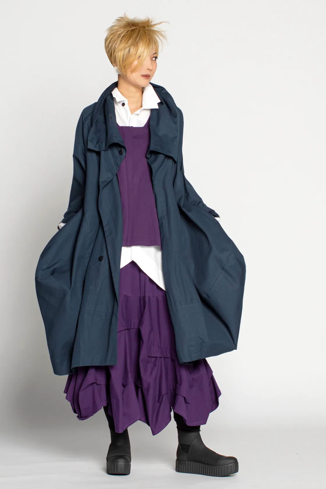 Lancaster Coat in Navy Canvas