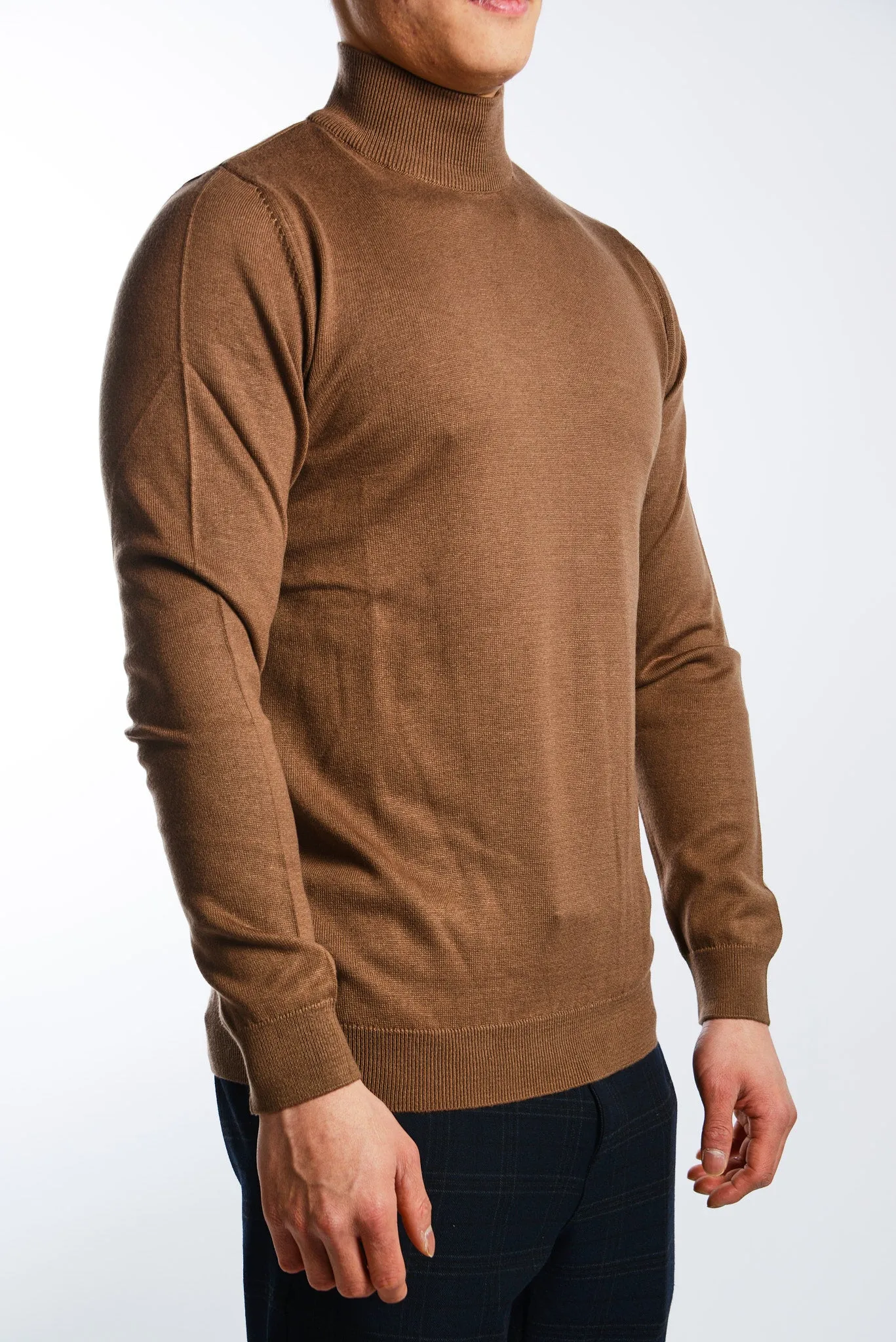 Leeds Slim Fit Mockneck Euro Sweater