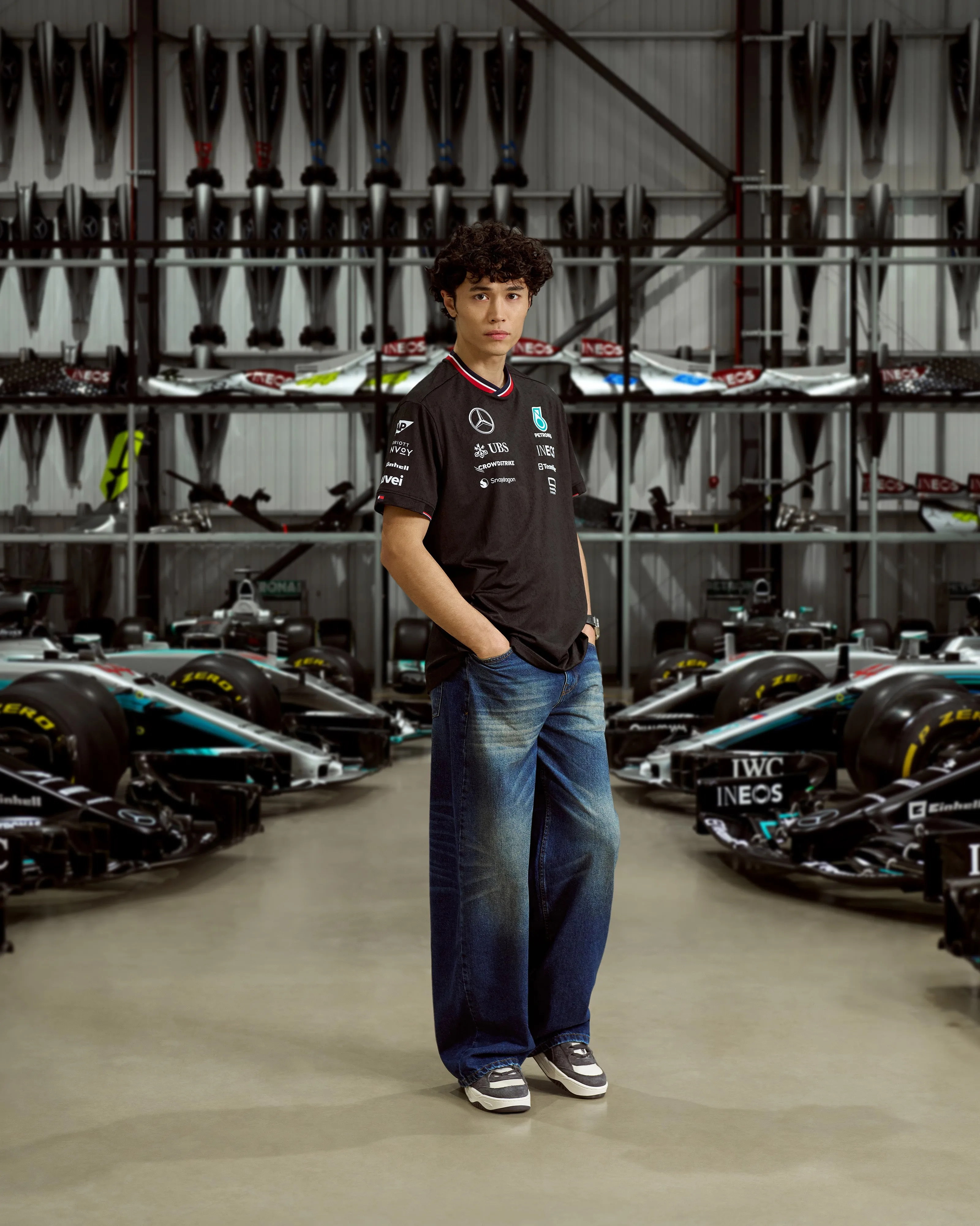 Mens 2024 Team Driver Tee Black