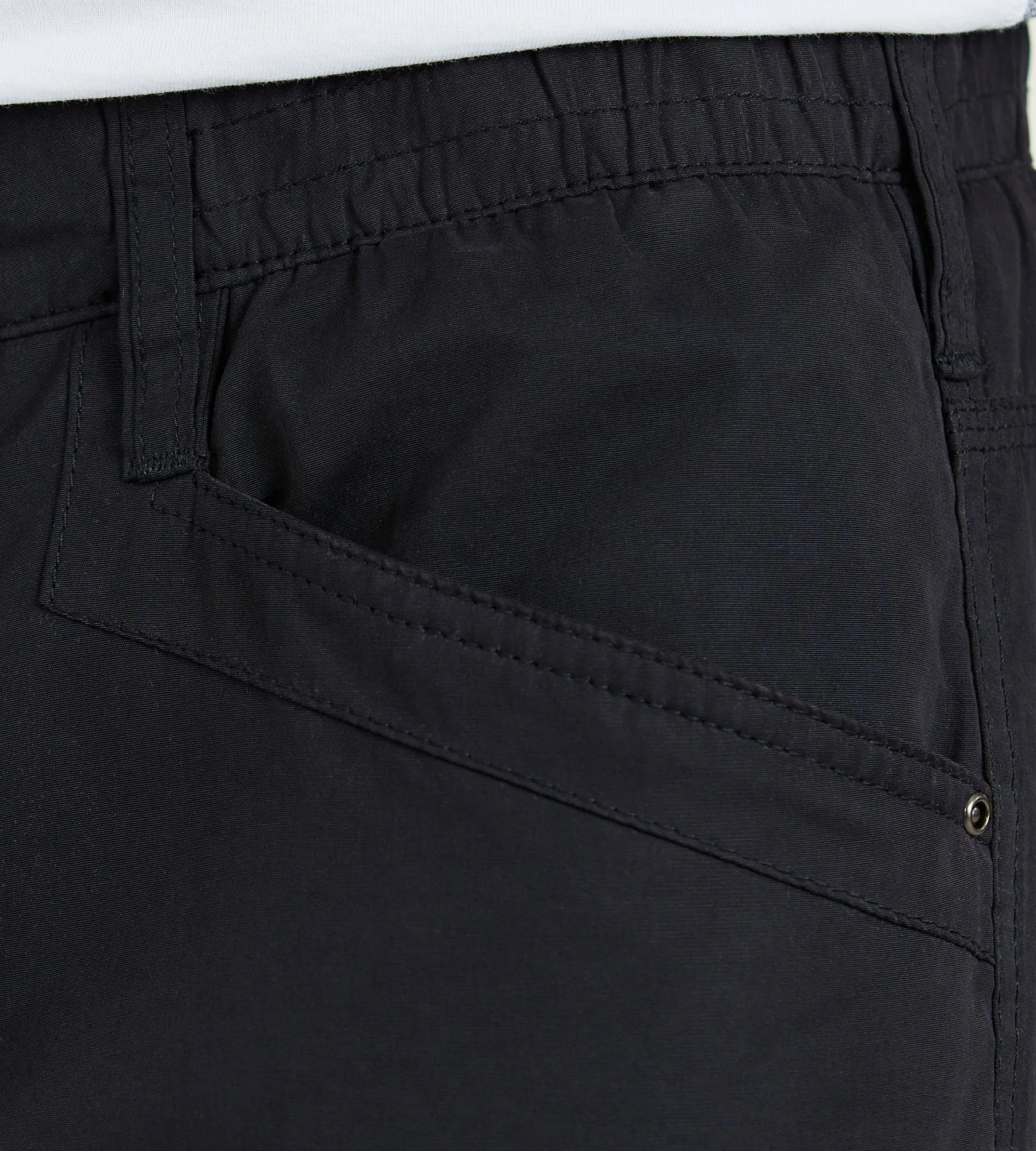 Modern Fit Cargo Shorts