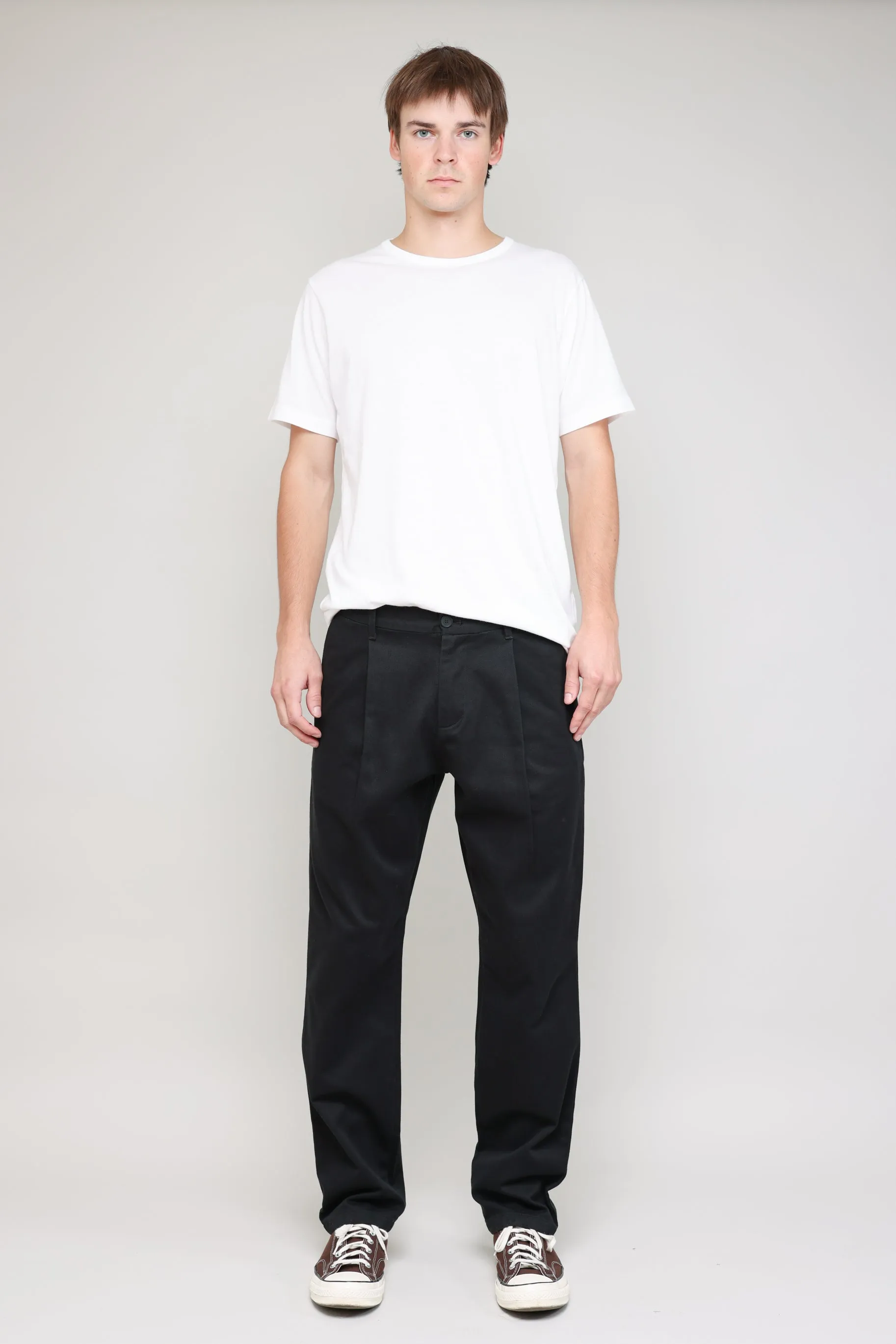 NS1201-1 Pleated Chino Texture Cloth in Black