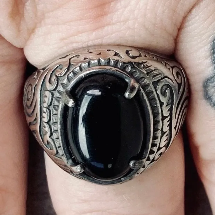 "Black Stone" - New Mexico - Large - R251