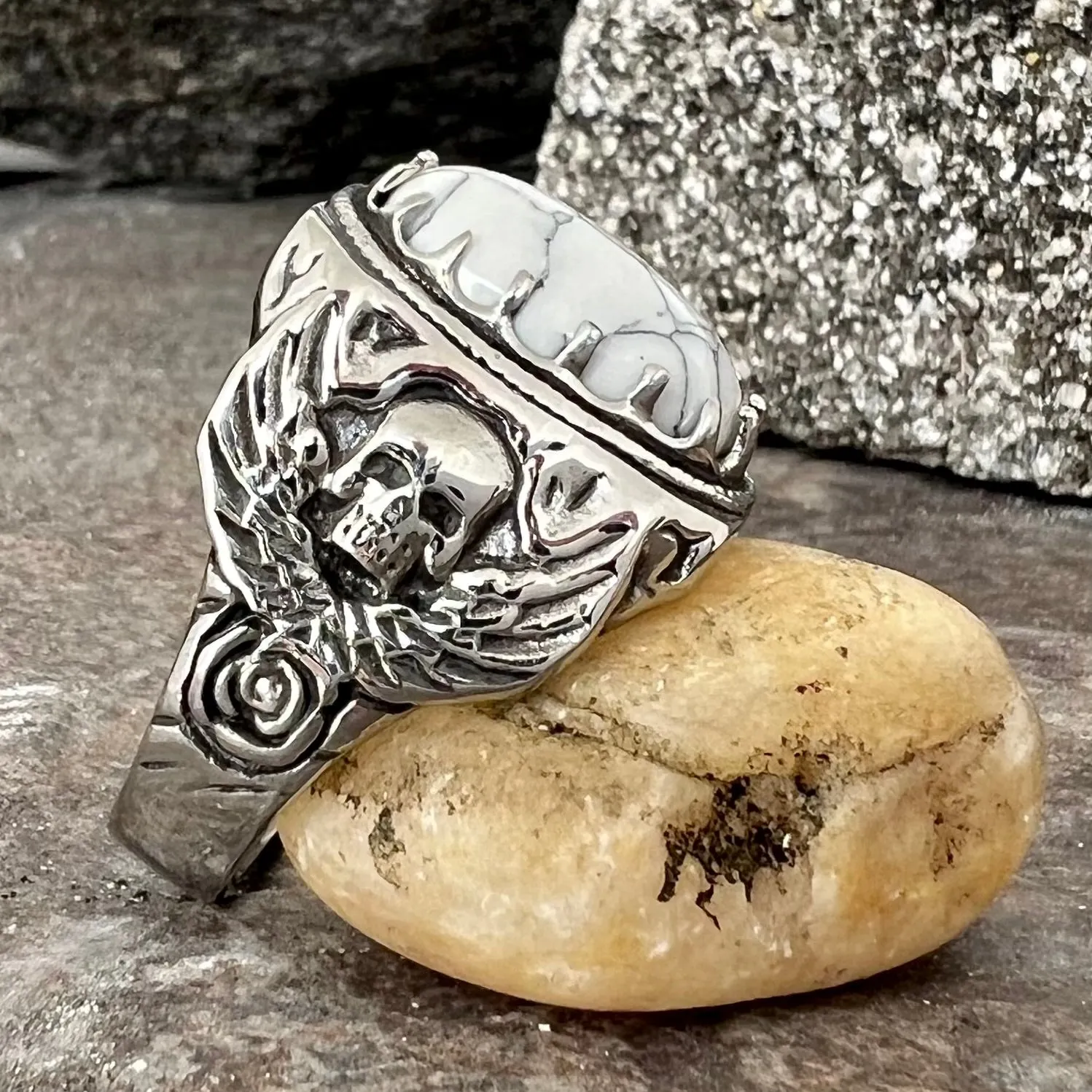 "White Stone" - Skull & Angel Wings - R137