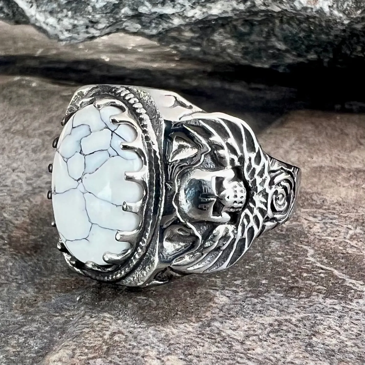 "White Stone" - Skull & Angel Wings - R137