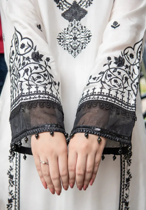 SEEPI UNSTITCHED