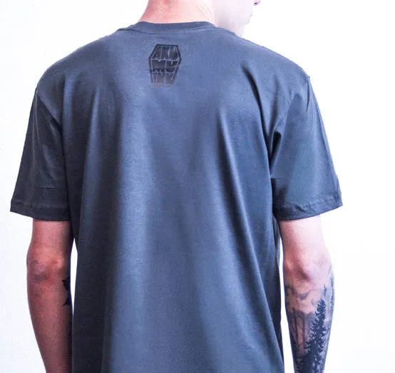(USA Sizing) Final Standoff Men Tshirt